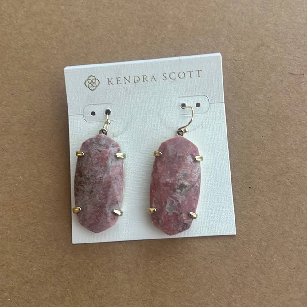 Kendra Scott Esme, stone earrings